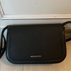 Michael Kors lucie messenger bag